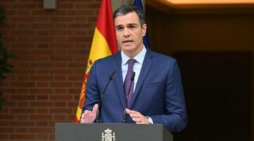 رئيس وزراء إسبانيا: نلتزم بالجهود الرامية لتحقيق السلام العادل والدائم عبر حل الدولتين