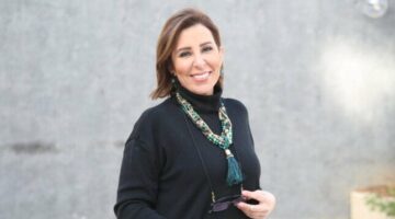 كشفت سبب عودتها إلى الأردن.. مفاجآت المخرجة غادة سابا في برنامج «السفيرة عزيزة»